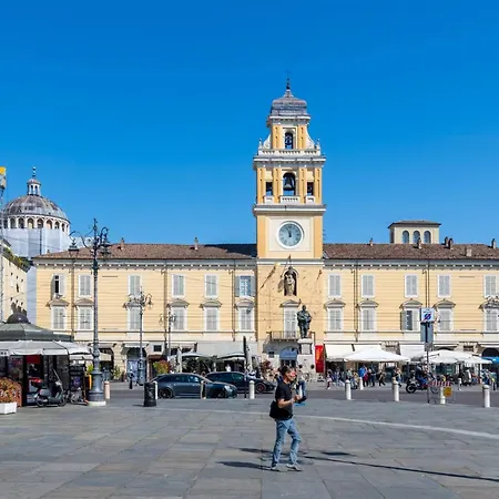 Guesthost - Piazza Garibaldi Lovely Flat Apartamento *